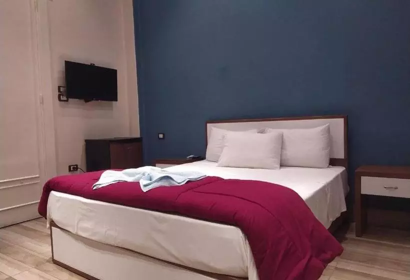 Nour Hostel