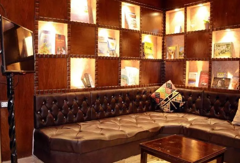 Nour Hostel