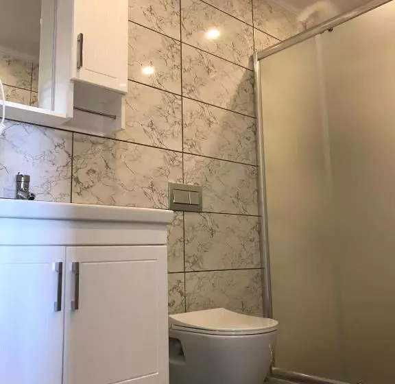 Majatalo Ada Adrasan