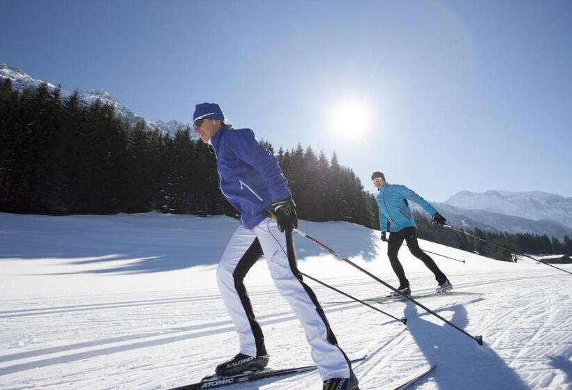 ペンション Appartementhaus Elmo Viehhauser Kg