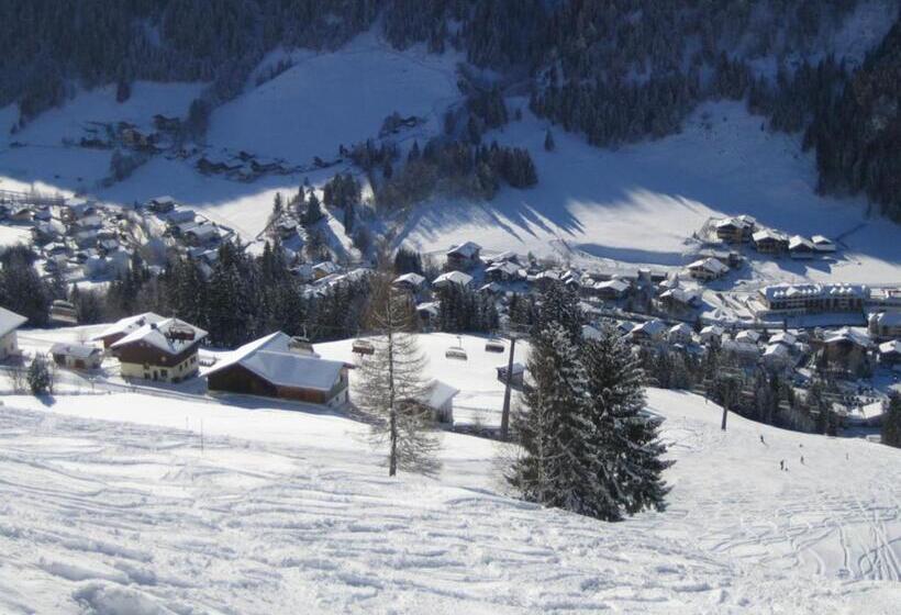 ペンション Appartementhaus Elmo Viehhauser Kg