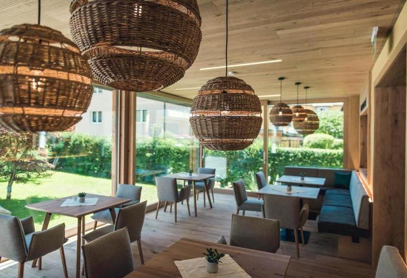 بنسيون Das Martell