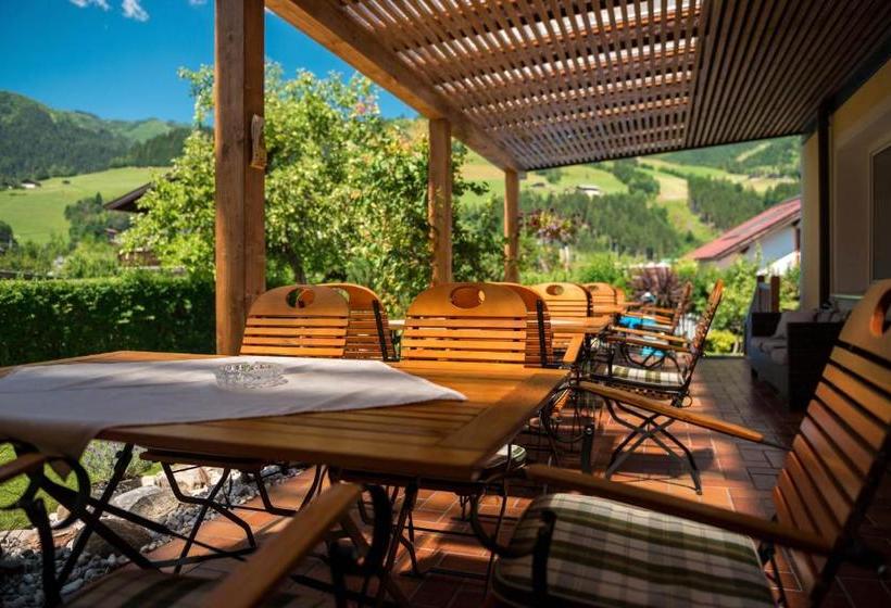 بنسيون Das Martell