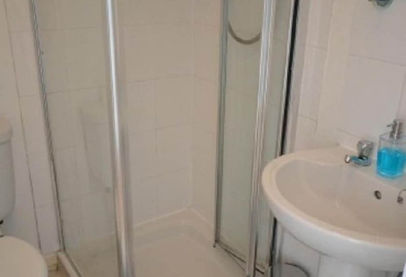 پانسیون Drumorne Guest House