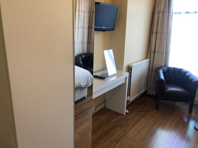 پانسیون Drumorne Guest House