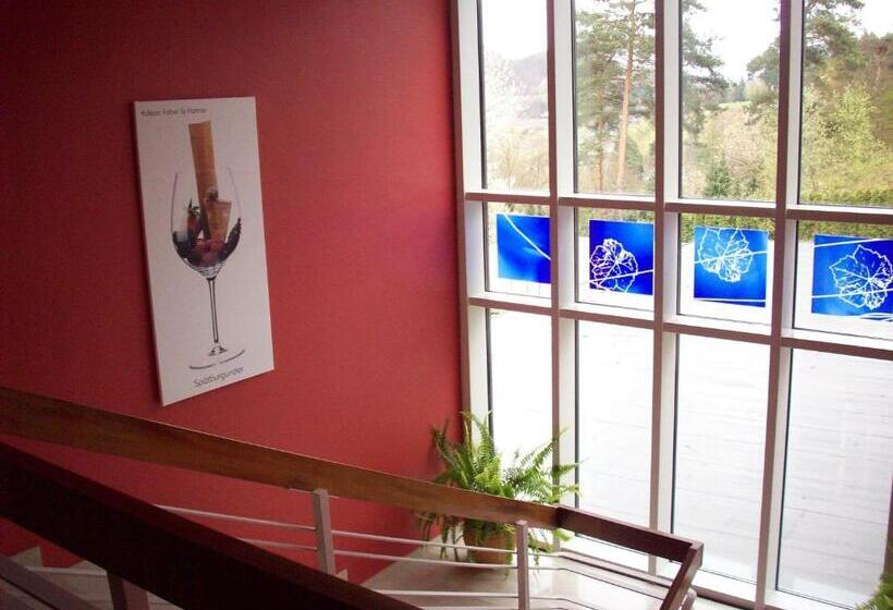 Пансион Gästehaus Weingut Loersch