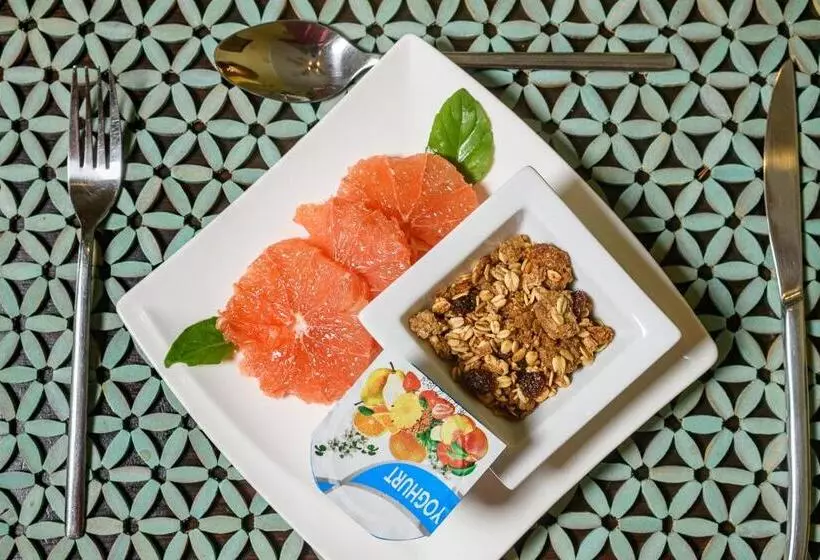 Majatalo Hlulala Guest House