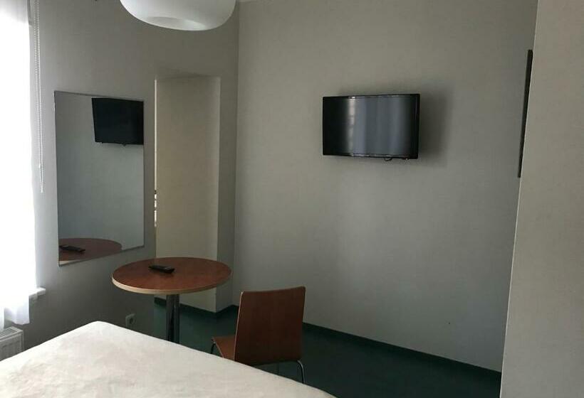 پانسیون Hommiku Guesthouse