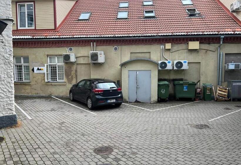 پانسیون Hommiku Guesthouse