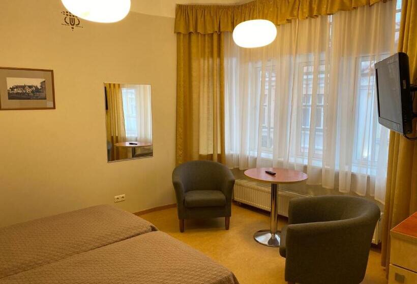 پانسیون Hommiku Guesthouse