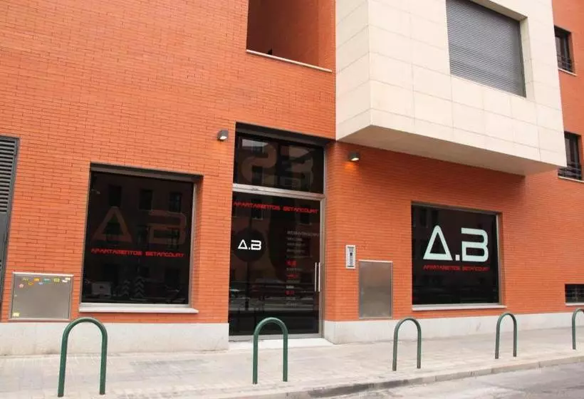 پانسیون Hostal Boutique Suites Betancourt