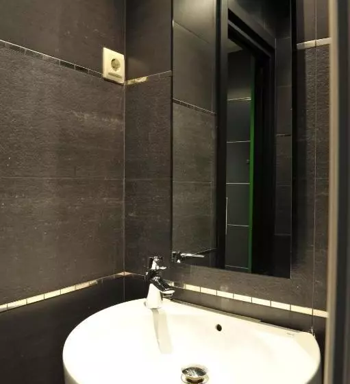 پانسیون Hostal Boutique Suites Betancourt