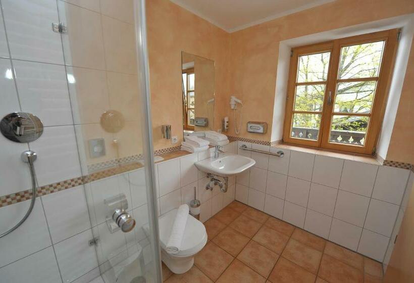 Пансион Landgasthof Drei Rosen