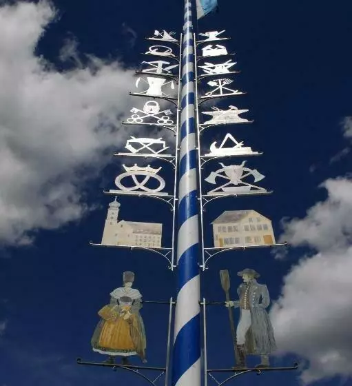 Majatalo Landgasthof Drei Rosen