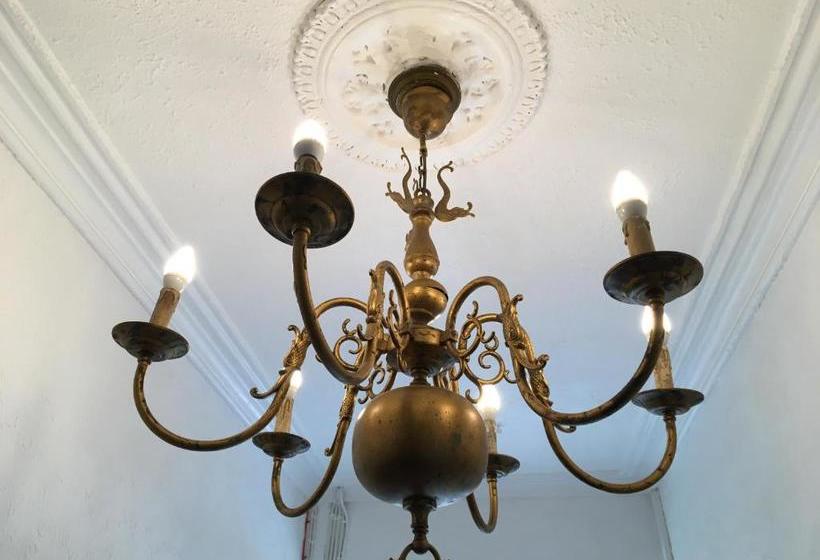 Pension (Hôtel basse catégorie) Morlea