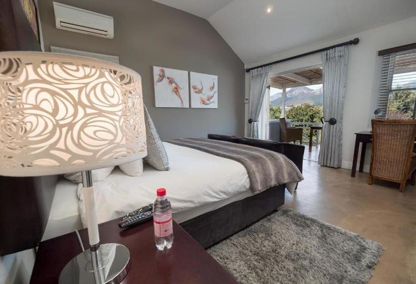 بنسيون Plumwood Boutique Hotel By The Living Journey Collection