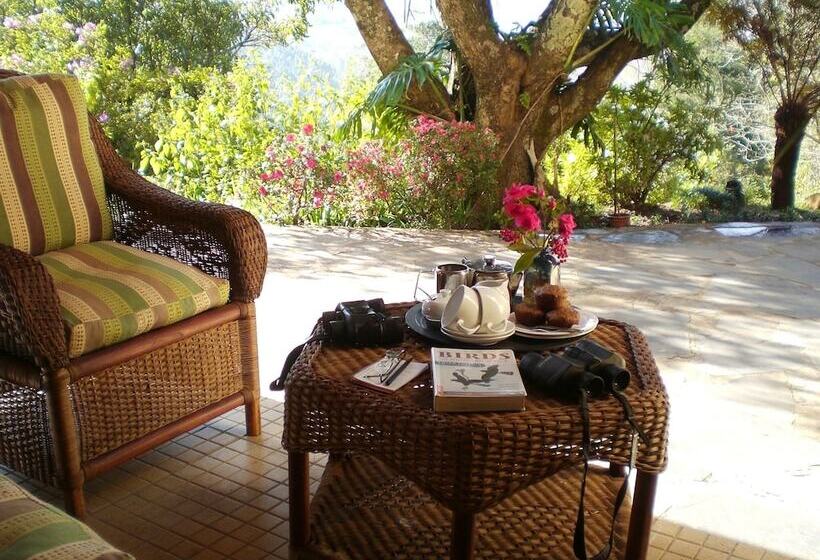 ペンション Porcupine Ridge Guest House