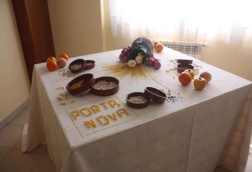 Pensão Residencia Porta Nova