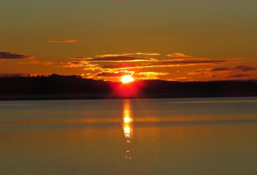 פנסיון The Bay Horse Hotel And Restaurant