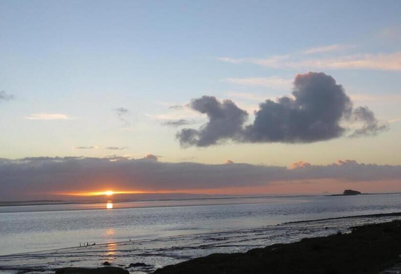 פנסיון The Bay Horse Hotel And Restaurant