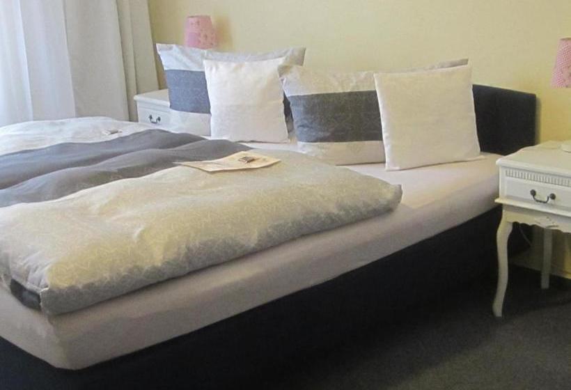 Pension Adler Untertürkheim