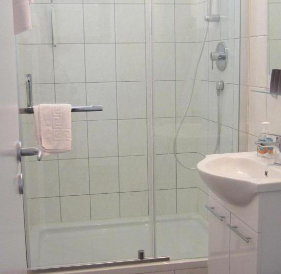 Pension Adler Untertürkheim