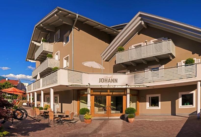 Sankt Johann Spa Suites & Apartments
