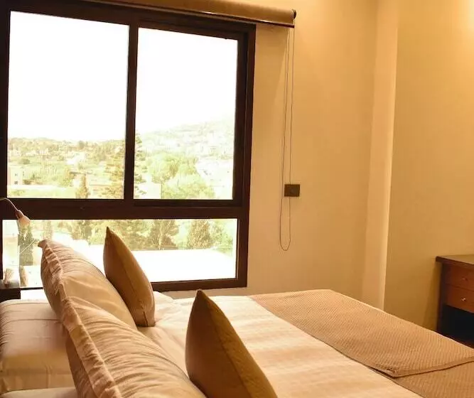 Seaview Hotel By Hansa