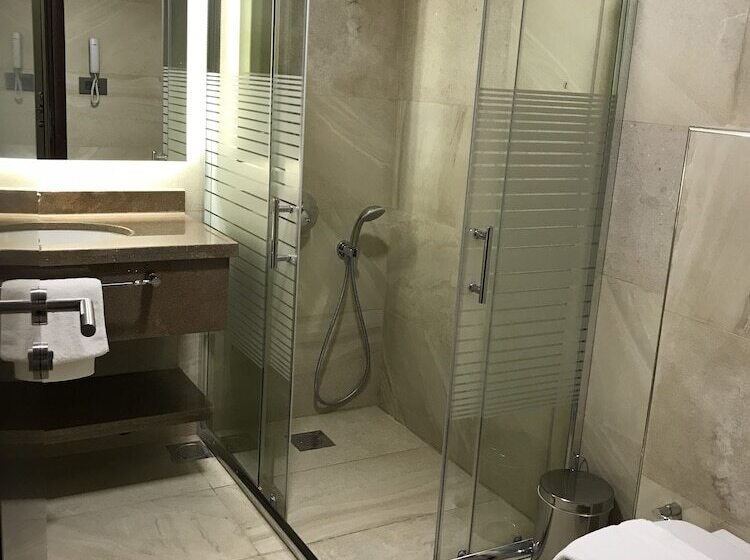 Seaview Hotel By Hansa