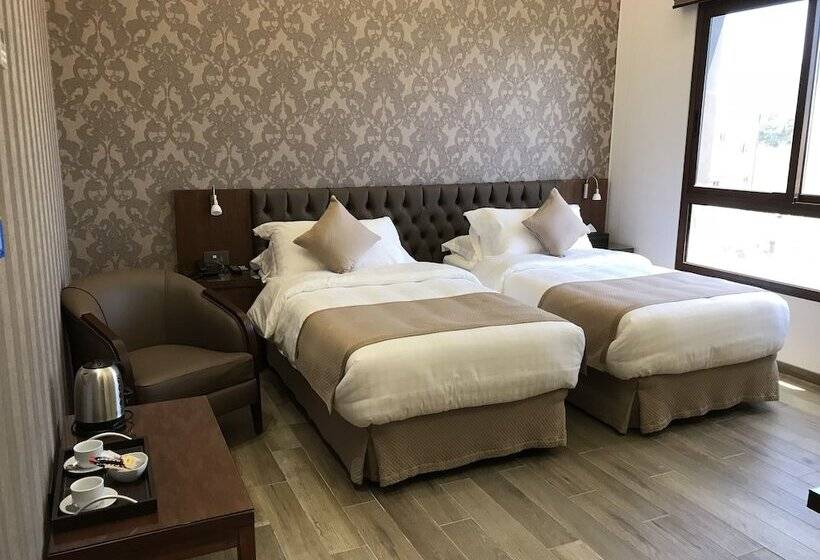 Seaview Hotel By Hansa