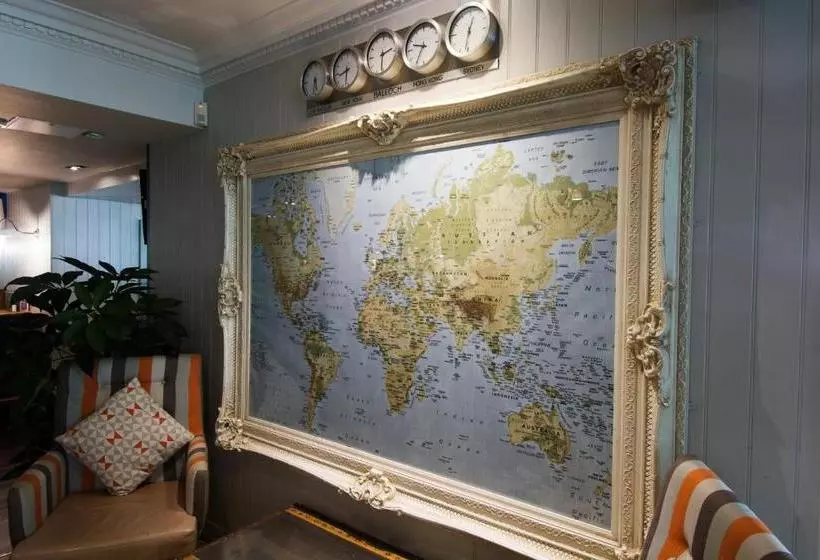 ユースホステル Tullie Inn