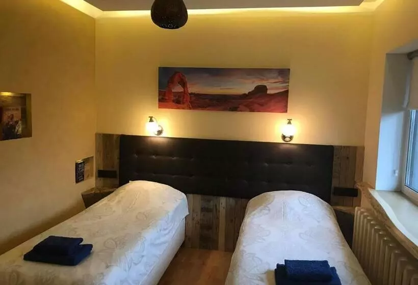 هاستل Veeriku Villa