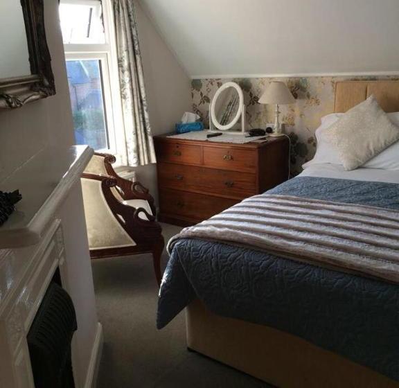 مبيت وإفطار Beachy Rise