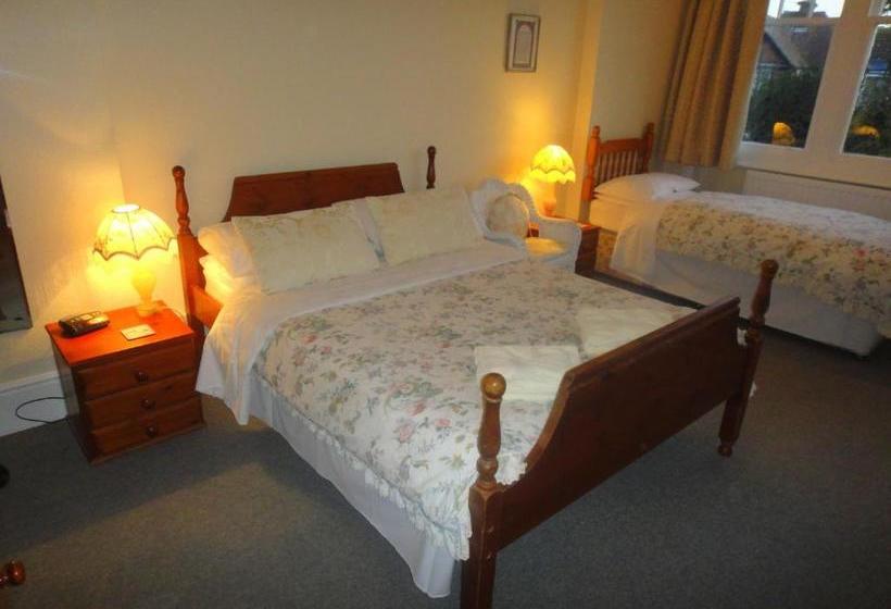 مبيت وإفطار Beachy Rise