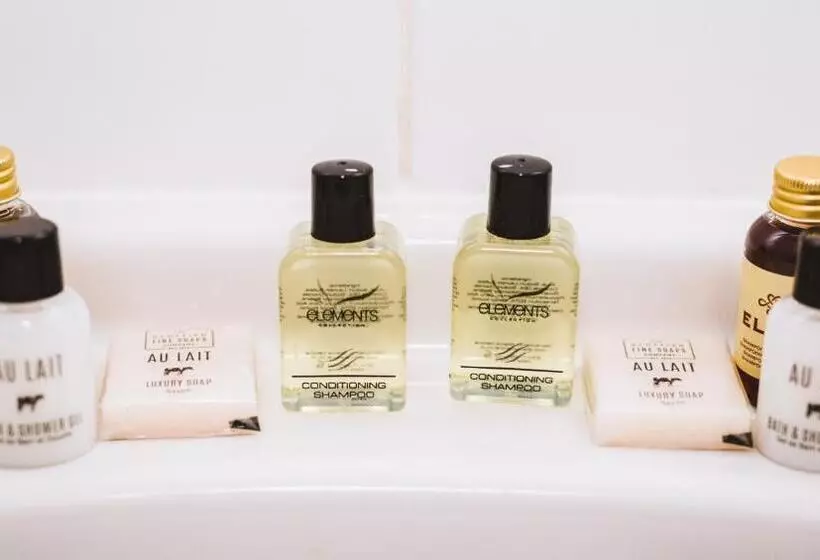 Aamiaismajoitus (B&B) Muncaster Castle Coachman's Quarters