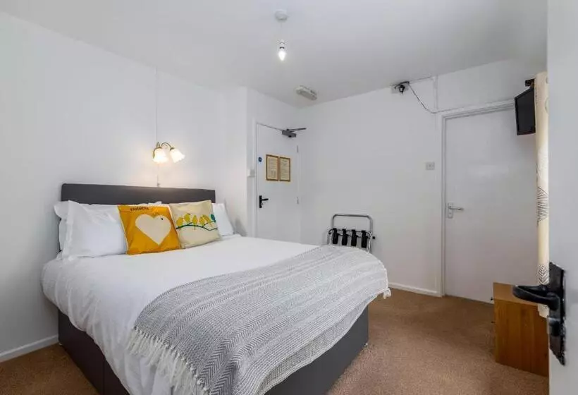 Aamiaismajoitus (B&B) Muncaster Castle Coachman's Quarters