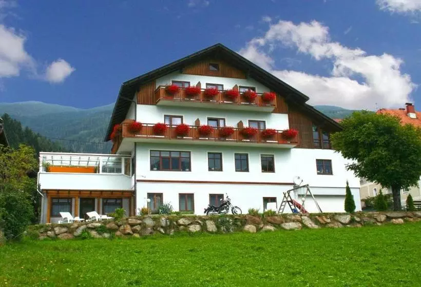 Restaurant   Café   Pension Hassler