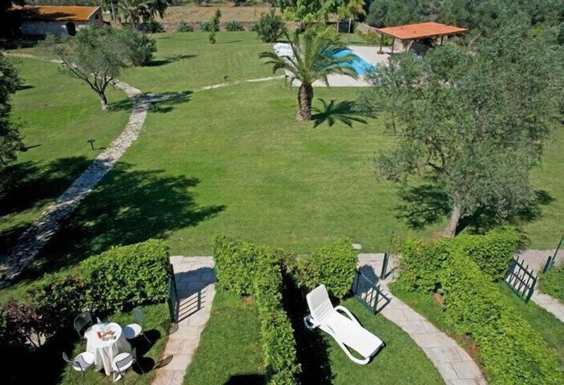 فندق Tenuta Badessa