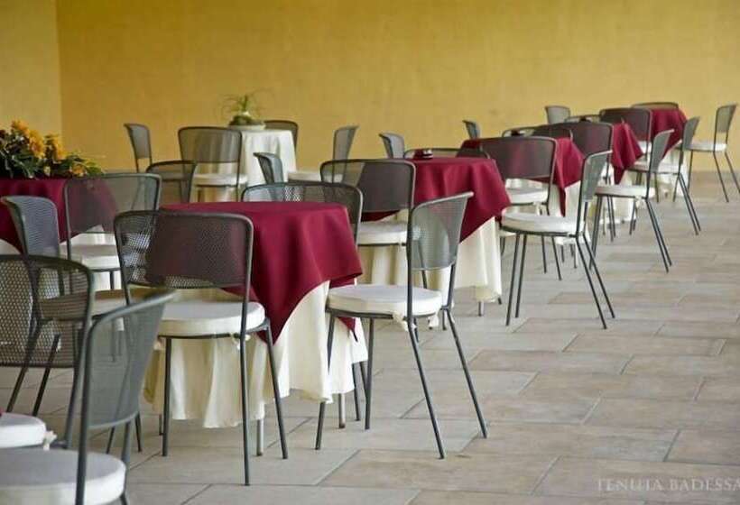 فندق Tenuta Badessa