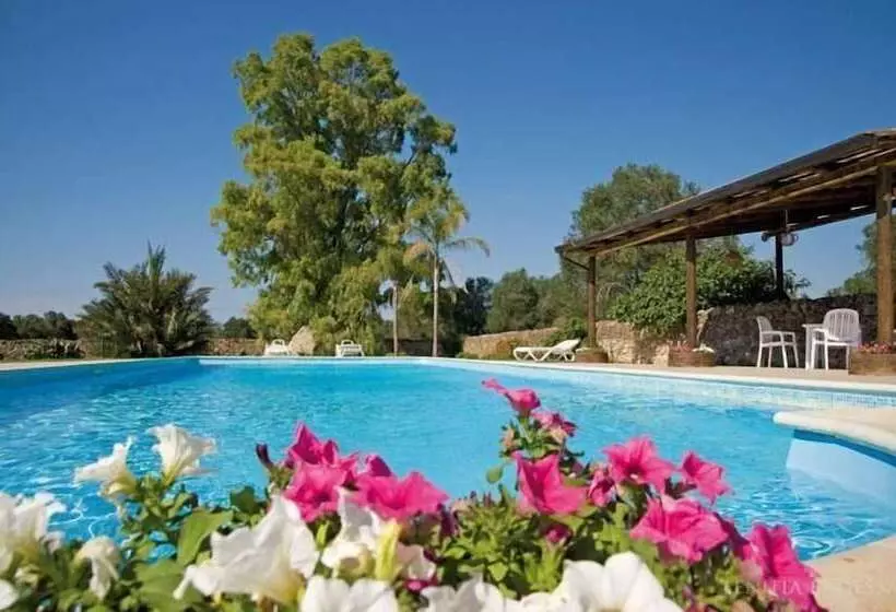 Hotelli Tenuta Badessa