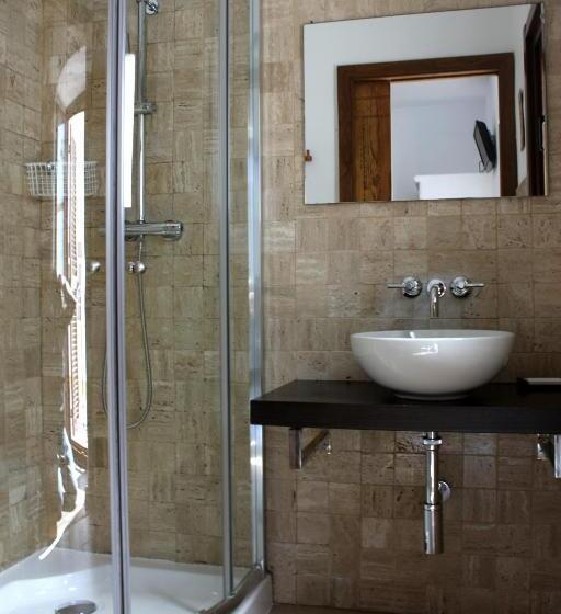 پانسیون Hostal Extramuros