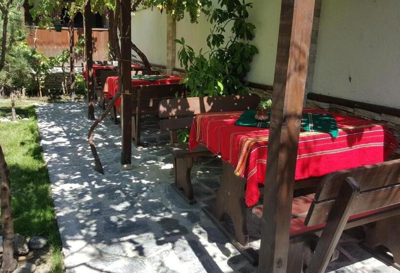 Pansiyon Keremidchieva Kushta Guest House