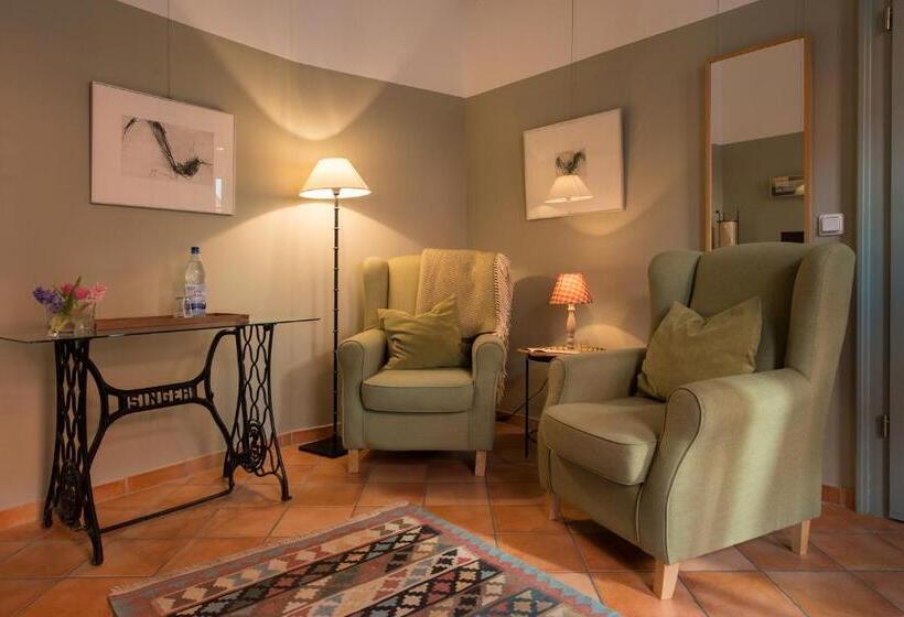 پانسیون Kunsthaus