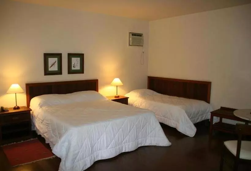 ペンション Pousada Albergo Del Leone