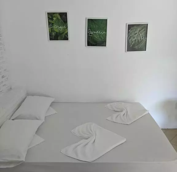 ペンション Pousada La Goduria