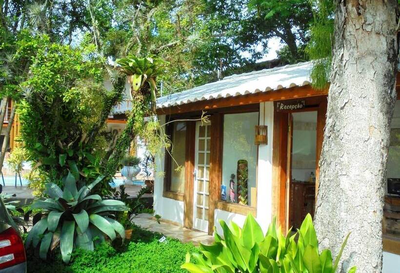 پانسیون Pousada Náutilus