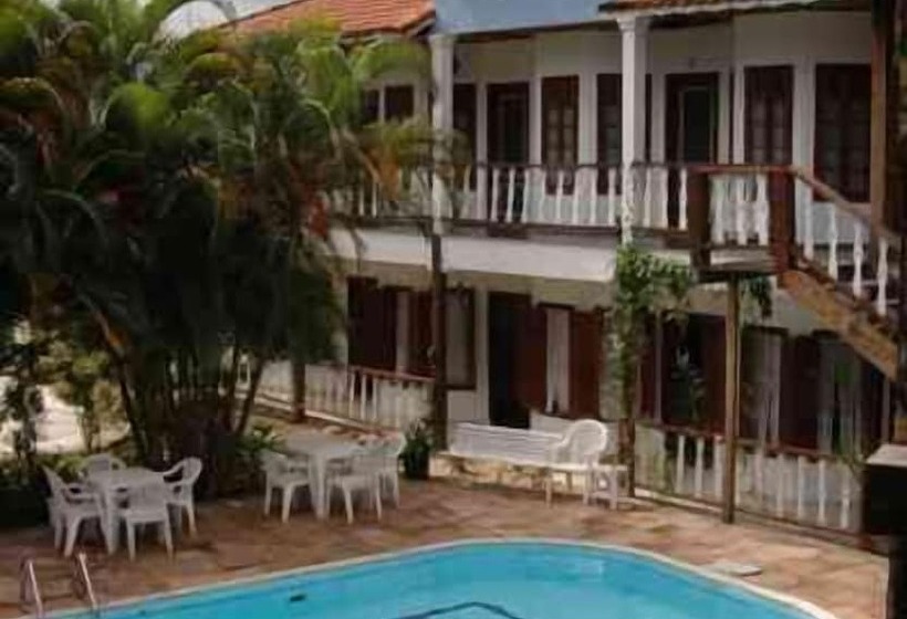 پانسیون Pousada Náutilus