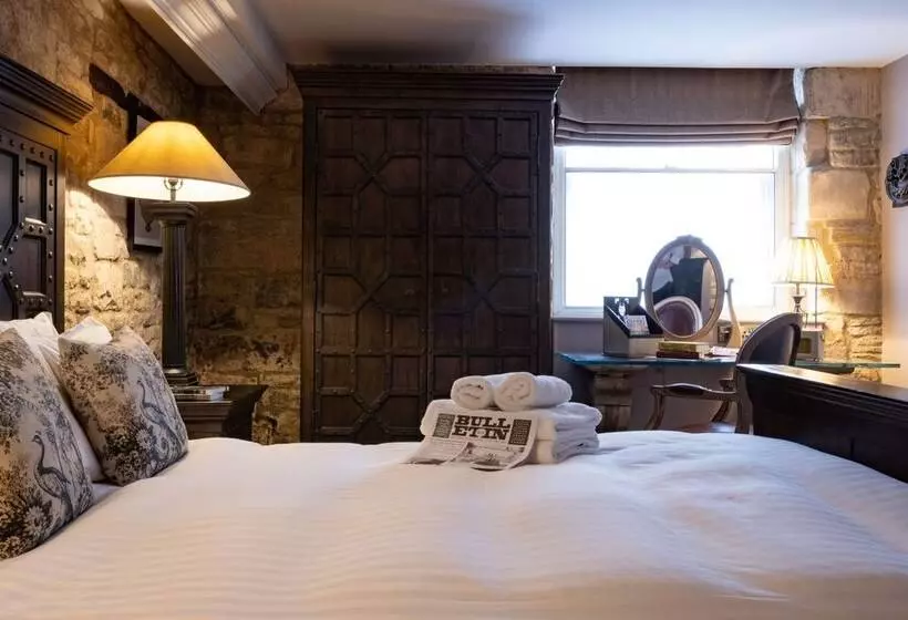 Majatalo The Bull And Swan