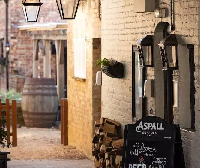 Majatalo The Bull And Swan