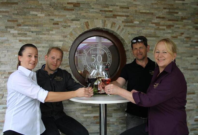 Restaurant   Café   Pension Hassler